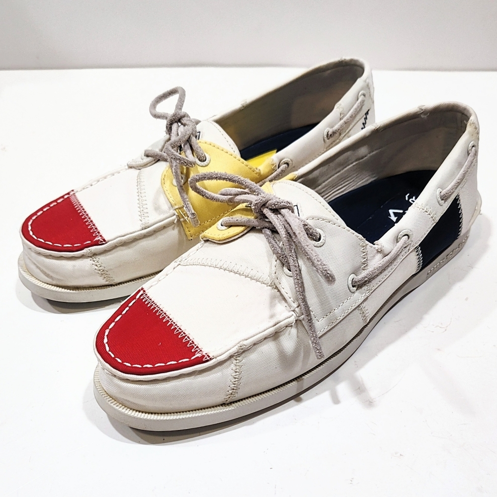 Sperry A/O 2-Eye Bionic Boat Shoe, Women's Size 9 US 40 EU White/Multi STS83731